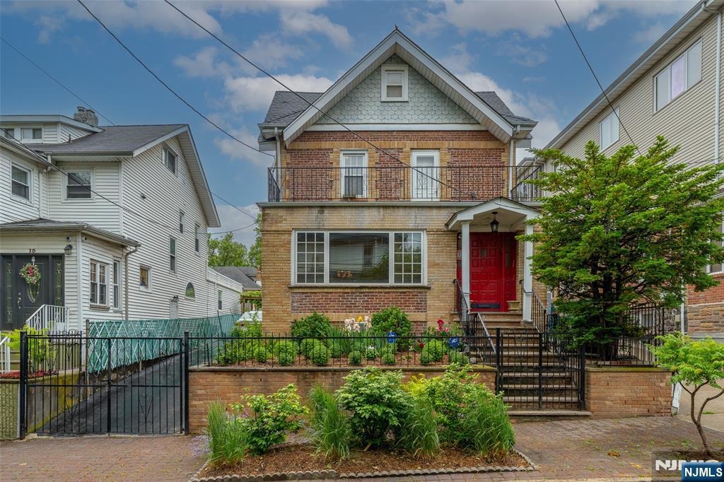 77th St, North Bergen, NJ 07047 #1