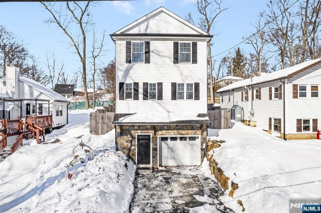 Brooklyn Mountain Rd, Hopatcong, NJ 07843 #1