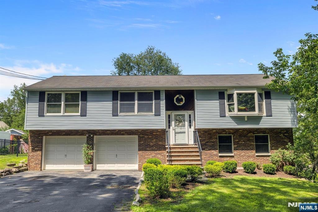 Argus St, Butler, NJ 07405