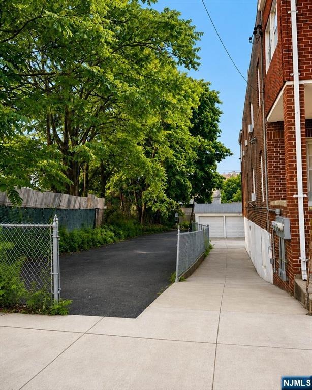 229th St, Bronx, NY 10466 #1
