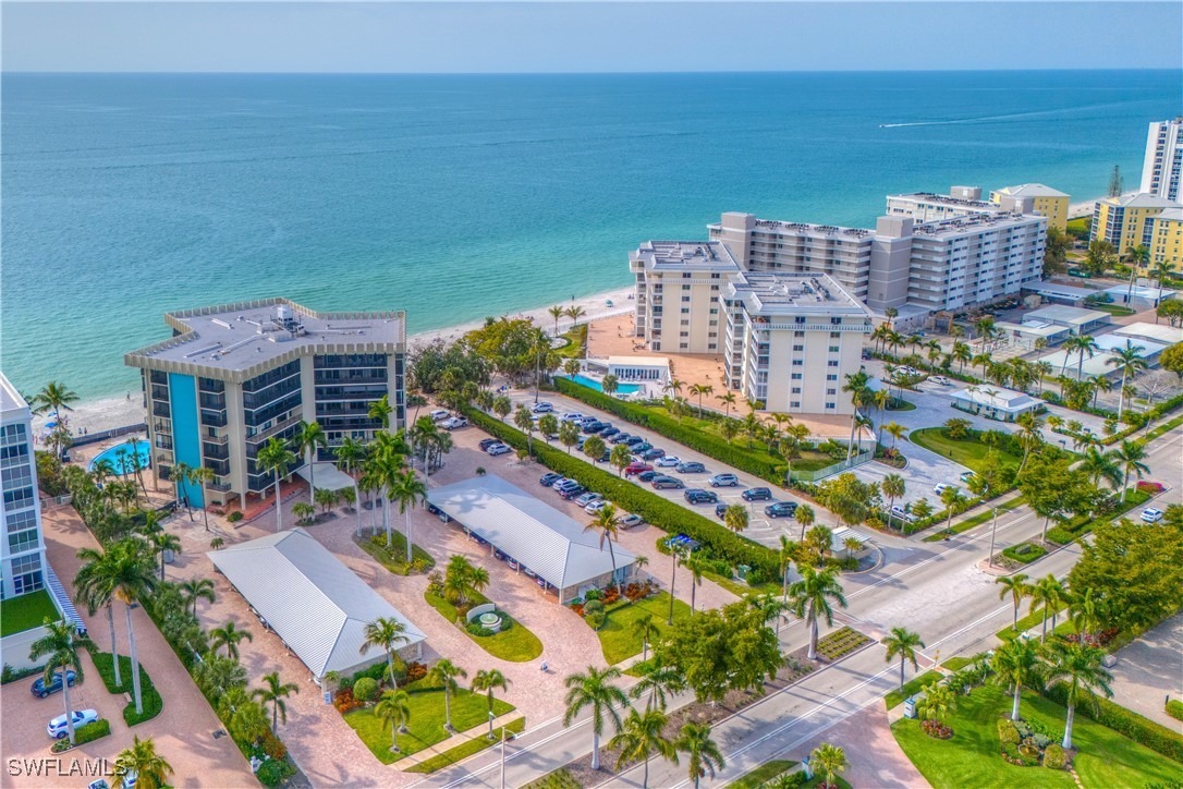 Gulf Shore Blvd, Naples, FL 34103