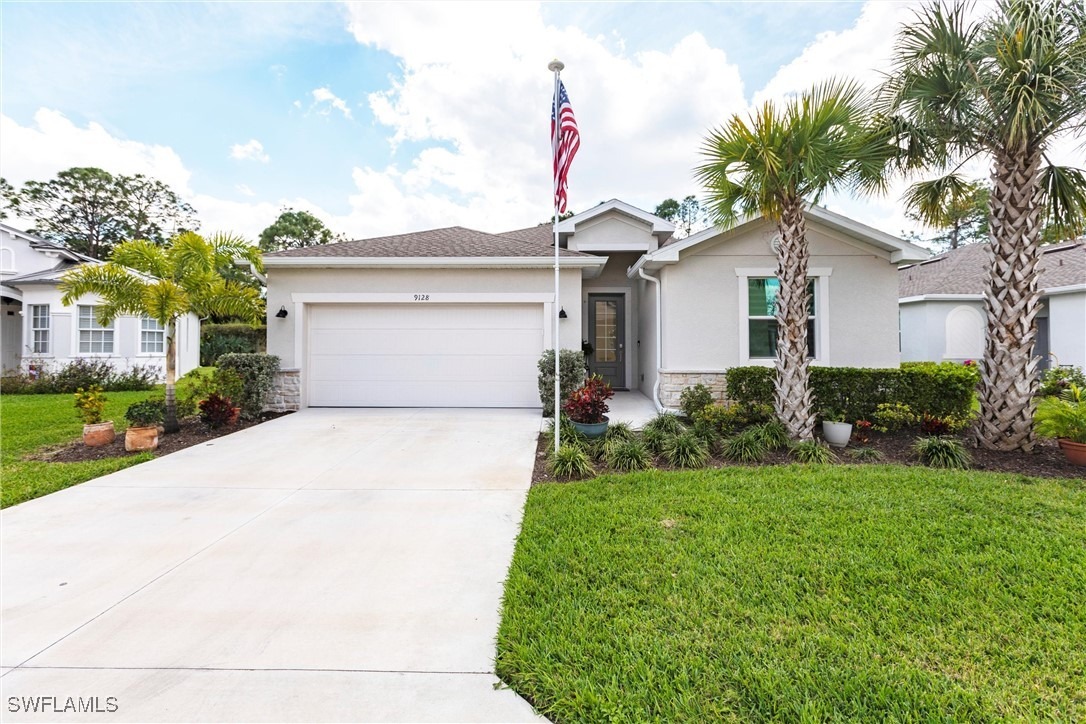 Leatherwood Loop, Lehigh Acres, FL 33936