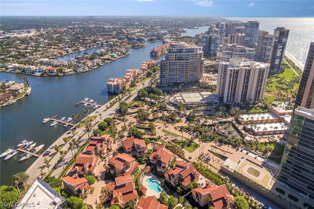 Villa Mare Ln, Naples, FL 34103