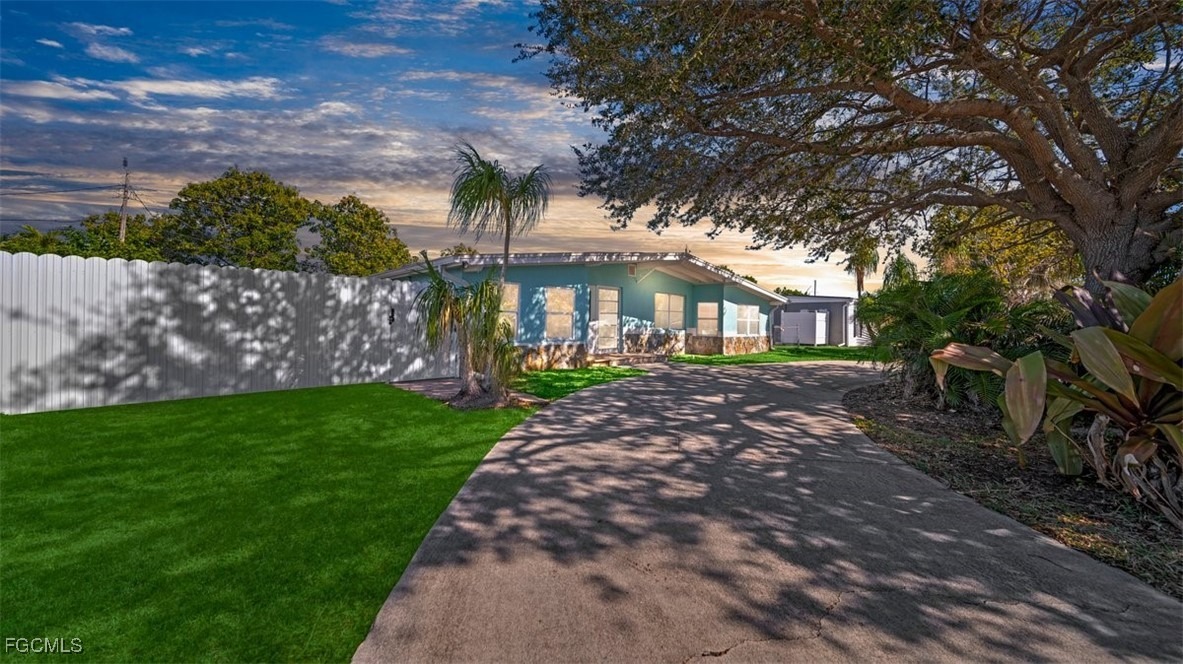 Poinsettia Cir, Port Charlotte, FL 33952 #1