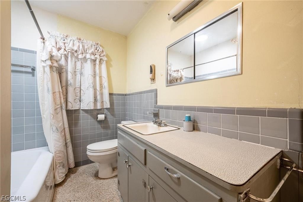 Fort Denaud Rd, Fort Denaud, FL 33935
