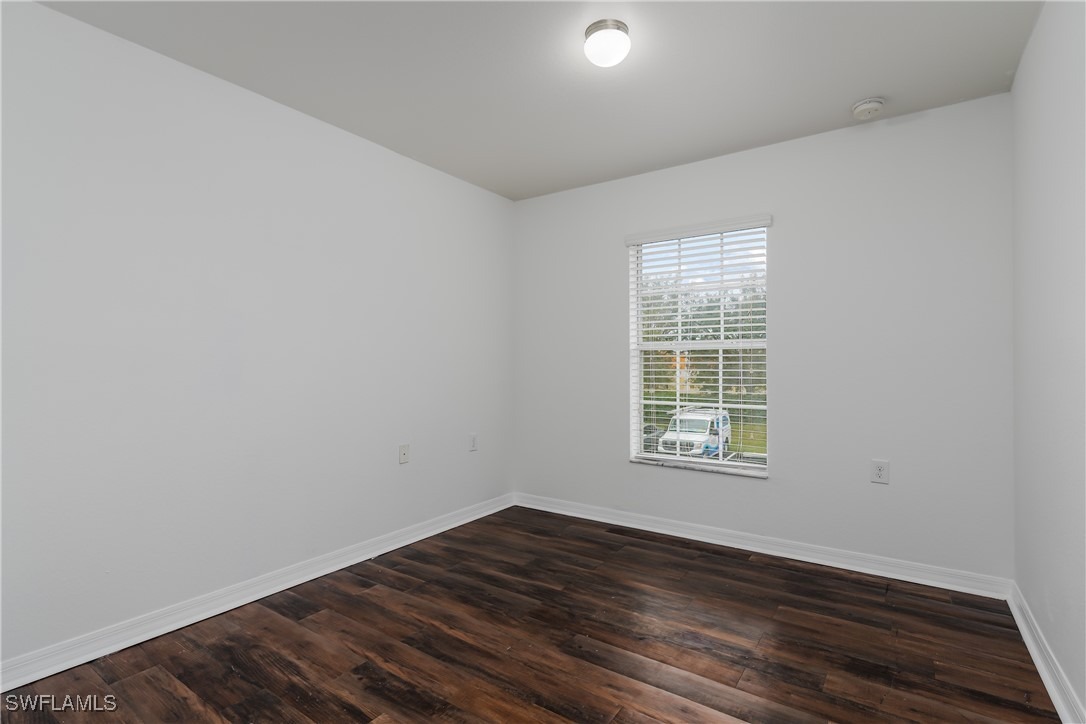 Gervais Cir, Naples, FL 34120