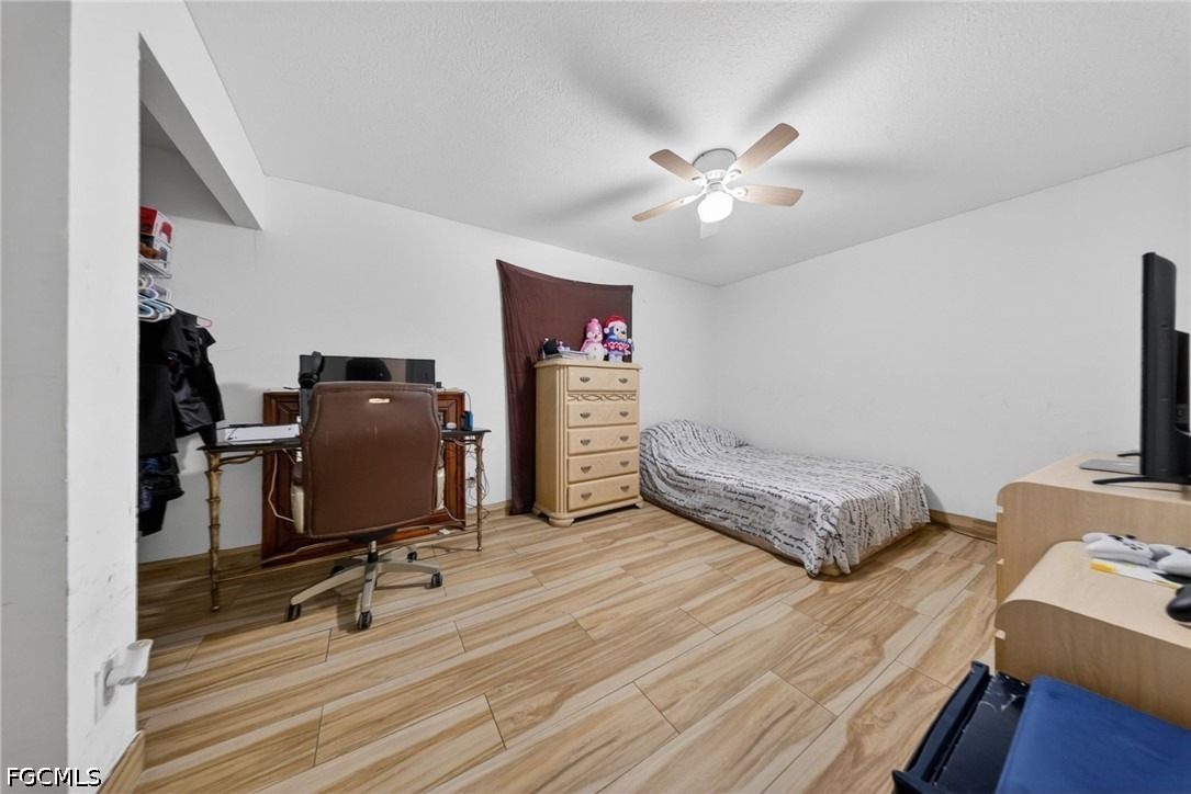 White Blvd, Naples, FL 34117