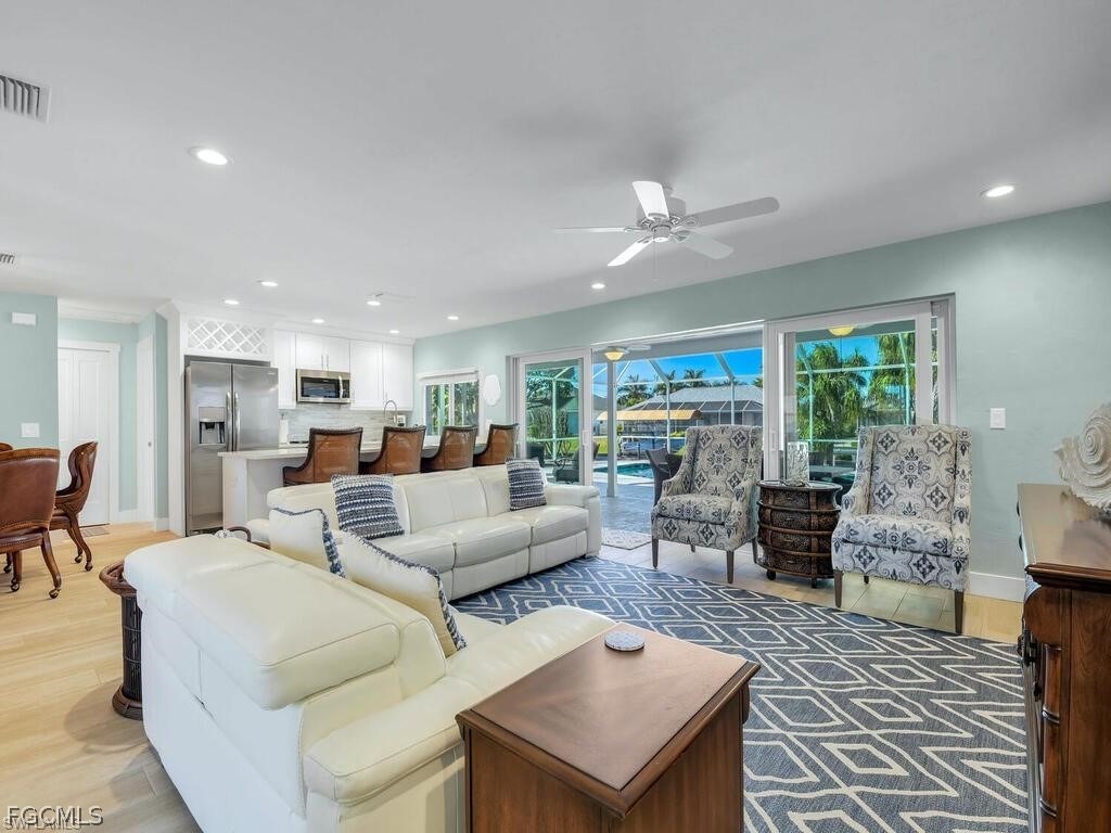 13th Ave, Cape Coral, FL 33904