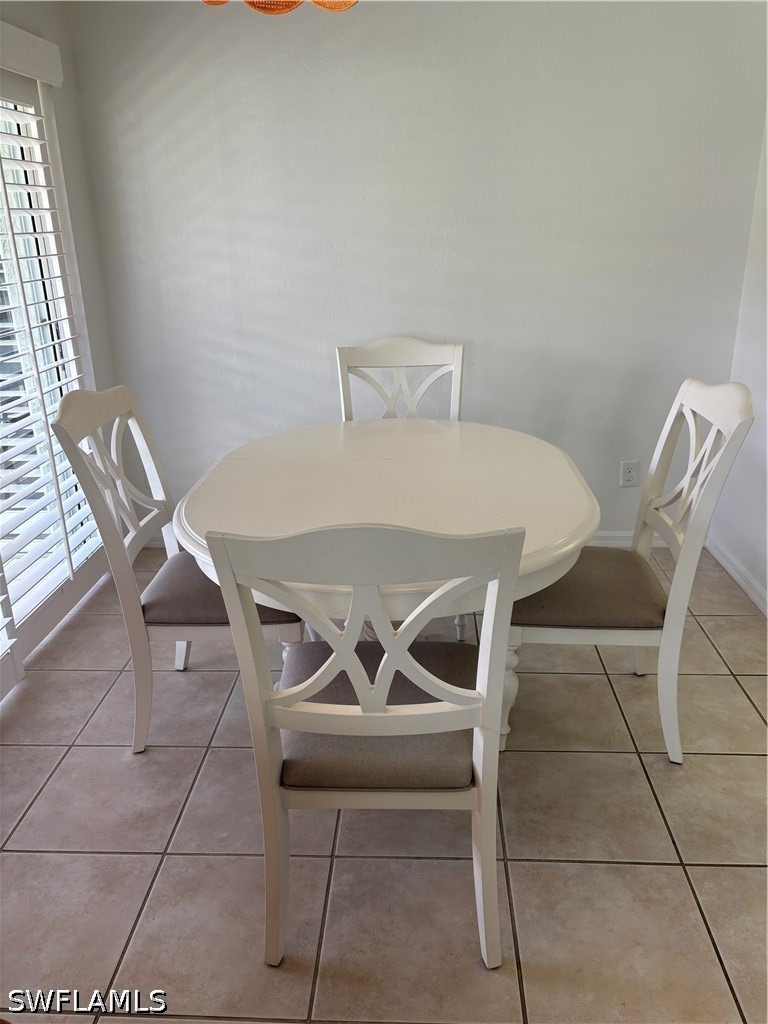 Tama Cir, Naples, FL 34112