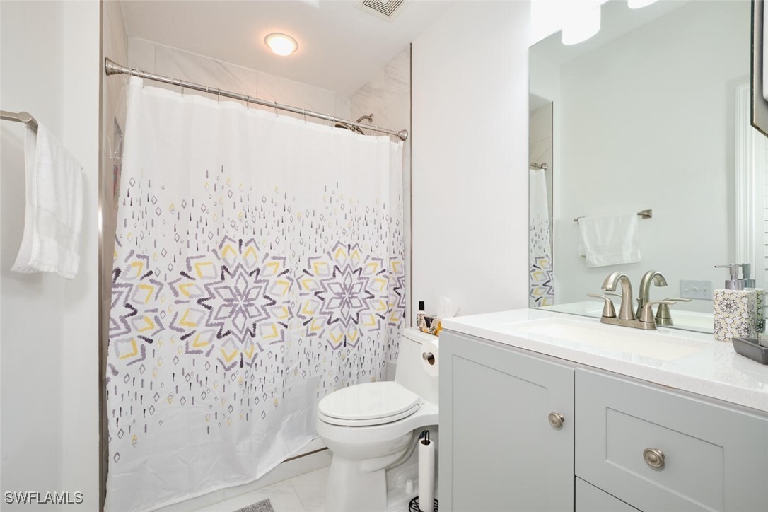 Southmont Cv, Fort Myers, FL 33908