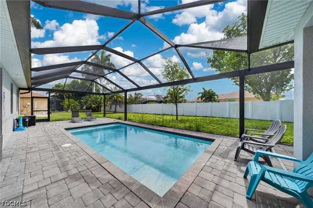 14th Pl, Cape Coral, FL 33914