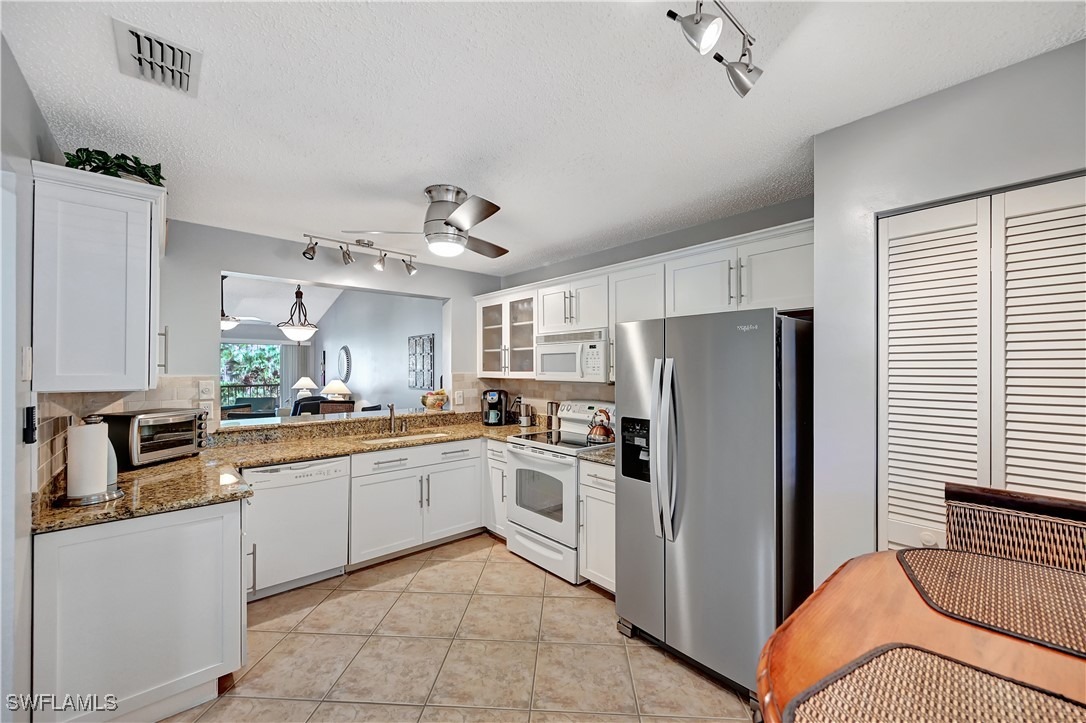 Landover Cir, Naples, FL 34104 #1