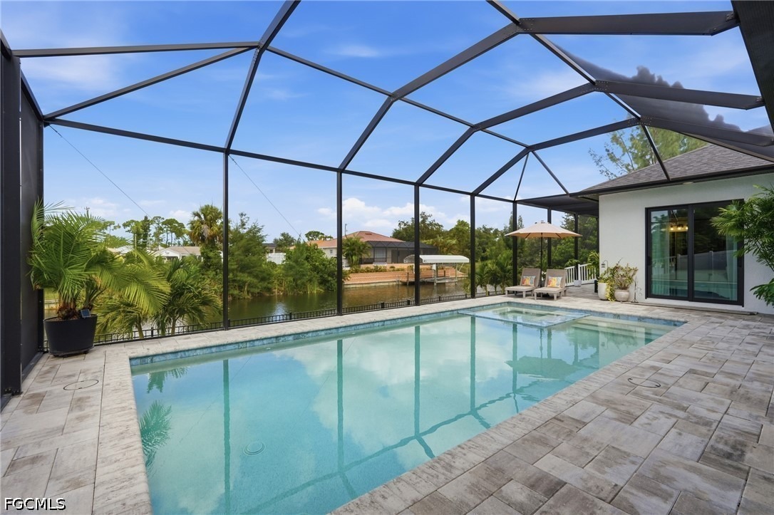 17th Ave, Cape Coral, FL 33991