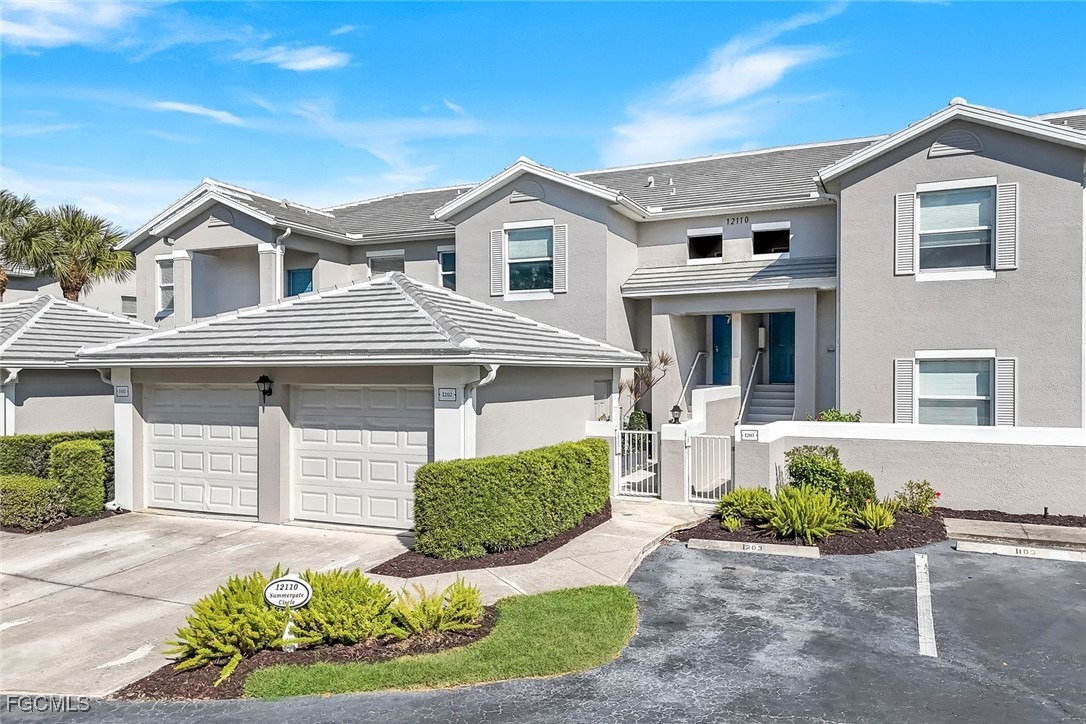 Summergate Cir, Fort Myers, FL 33913