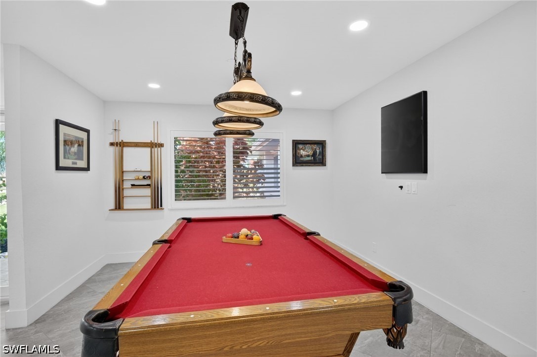 2nd Ave, Cape Coral, FL 33914