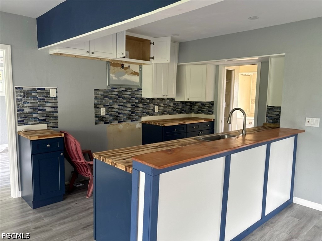 Russell Rd, Bokeelia, FL 33922