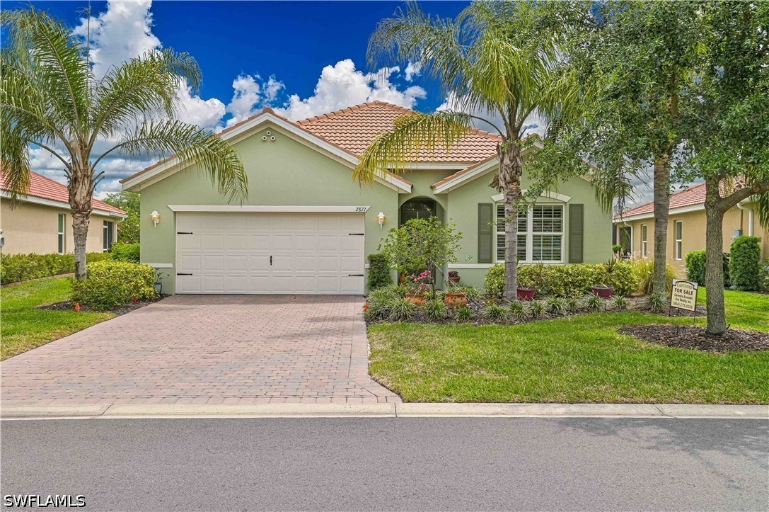 Apple Blossom Dr, Alva, FL 33920
