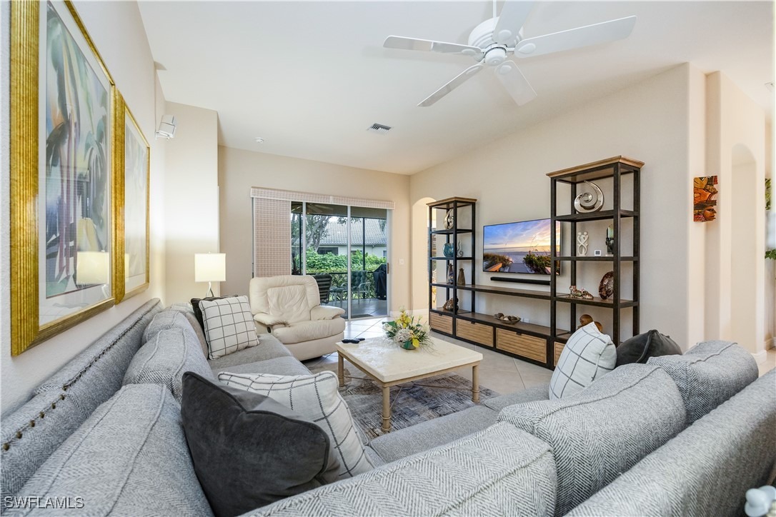 Vistana Cir, Naples, FL 34119 #1