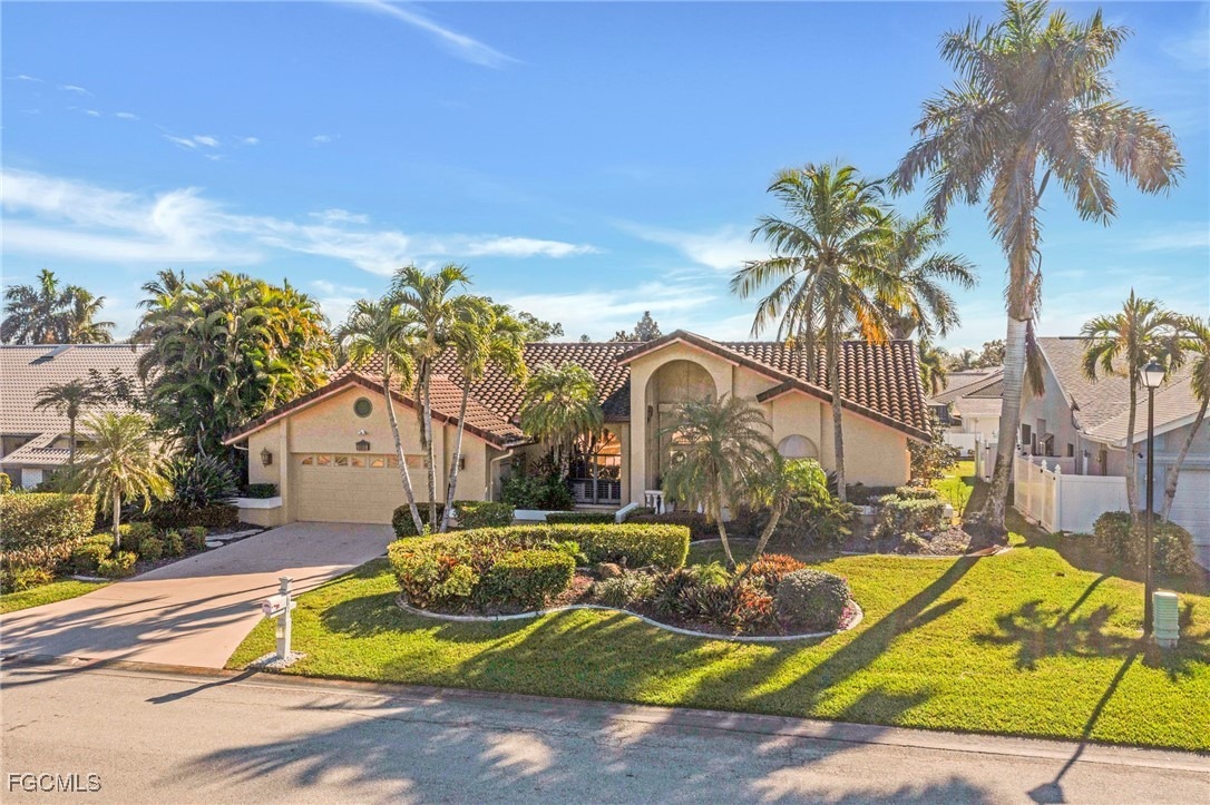 Banyan Cove Cir, Fort Myers, FL 33919 #1