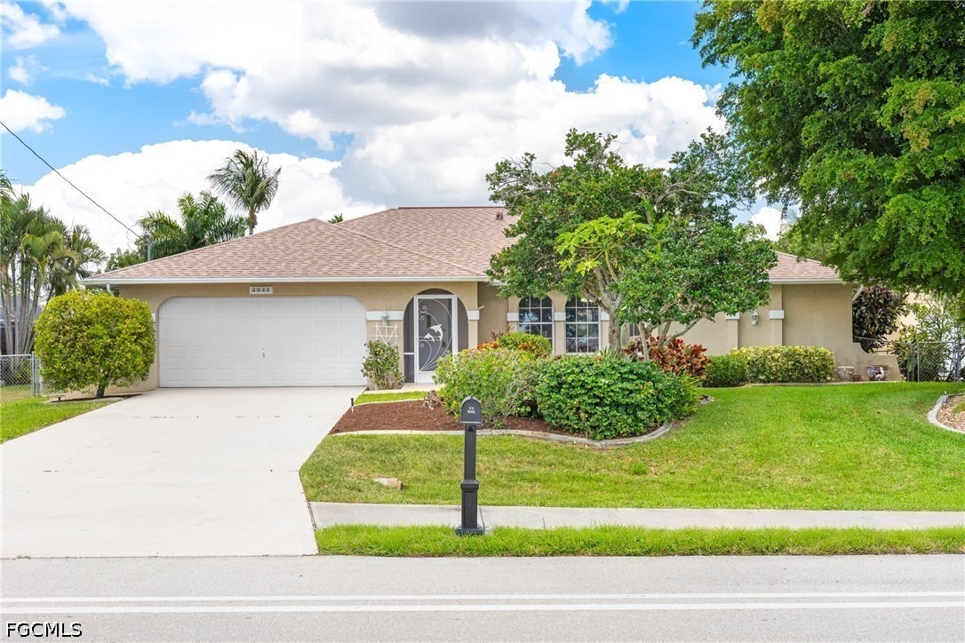 Pelican Blvd, Cape Coral, FL 33914