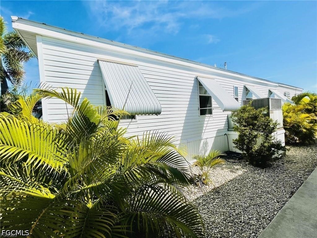 Sloop Ln, Saint James City, FL 33956 #1