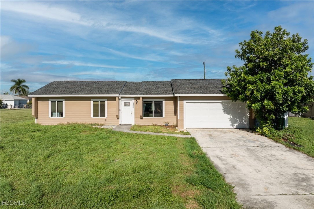 5th Pl, Cape Coral, FL 33909