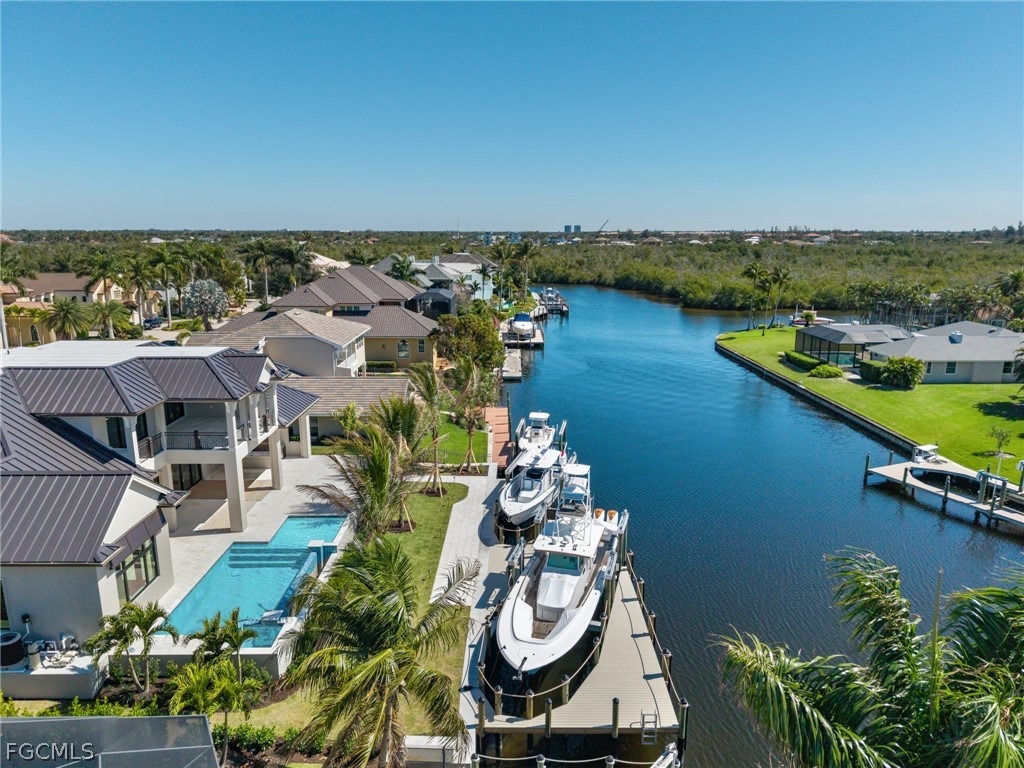 Laurel Ln, Fort Myers, FL 33908