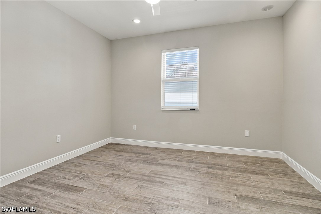 Seychelles Cir, Naples, FL 34112