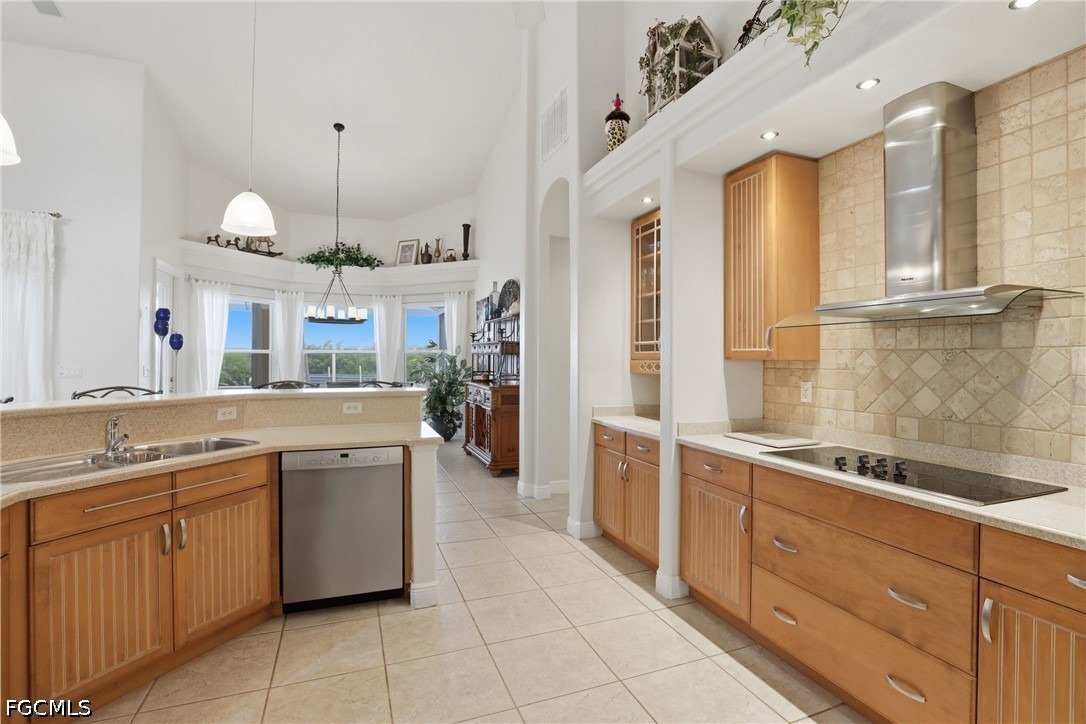 29th Ave, Cape Coral, FL 33914 #1
