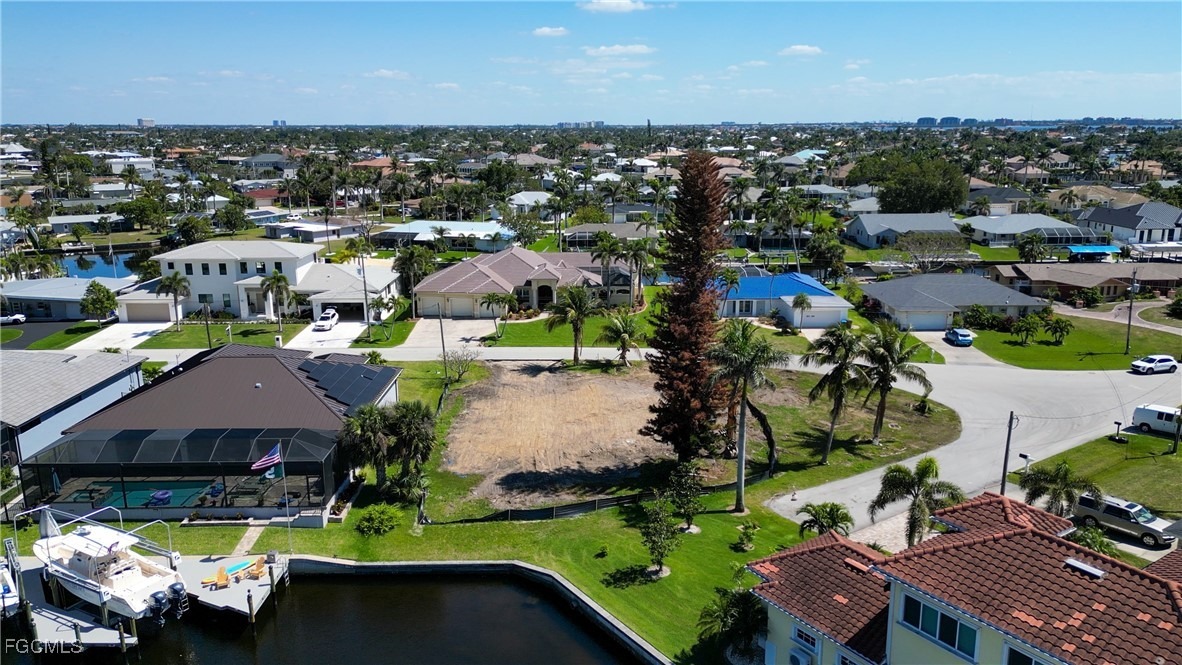 Seville Ct, Cape Coral, FL 33904 #1
