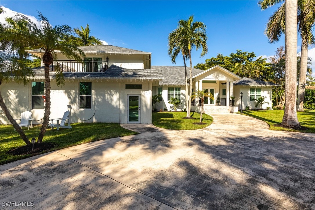 Shady Oaks Ln, Naples, FL 34119