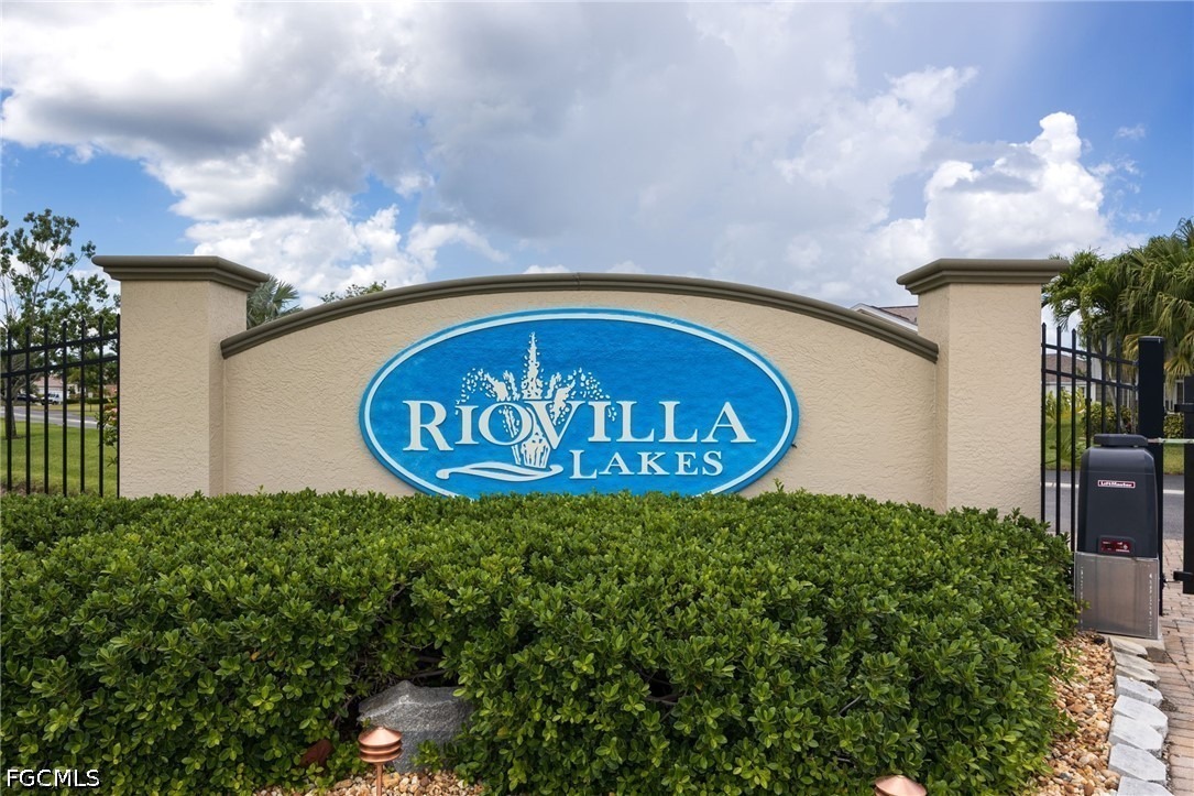 Lake Front Ct, Punta Gorda, FL 33950