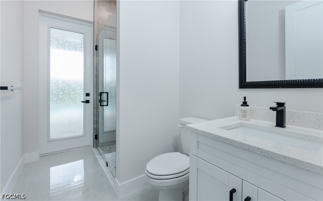 30th Ter, Cape Coral, FL 33914