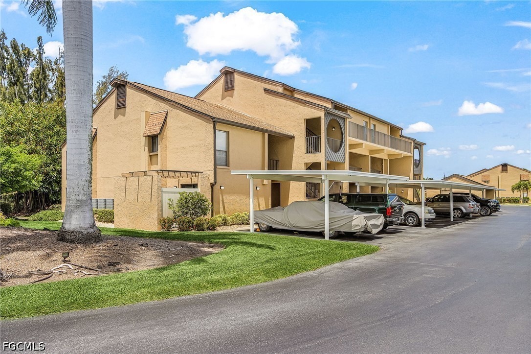 Windward Way Cir, Fort Myers, FL 33908 #1
