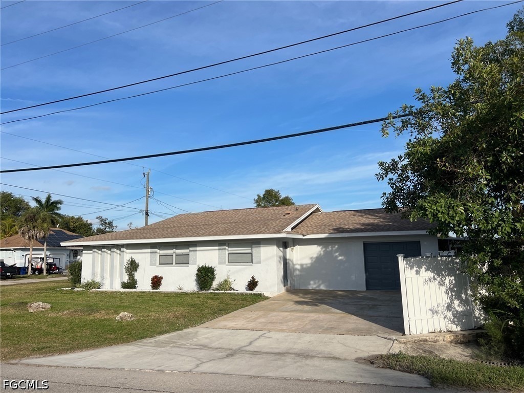 Cardinal Dr, North Fort Myers, FL 33917