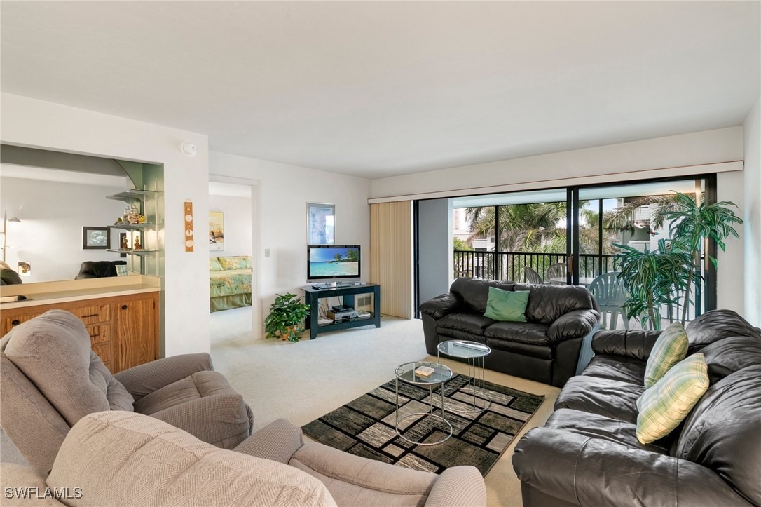 Swallow Ave, Marco Island, FL 34145