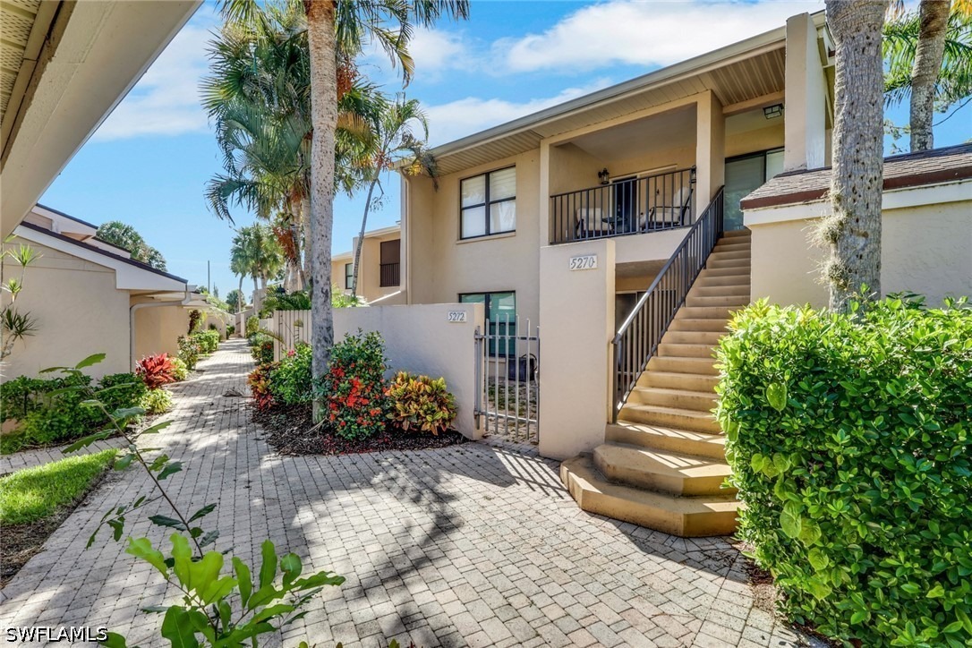 Fox Hollow Dr, Naples, FL 34104 #1