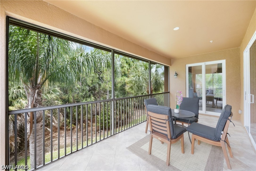Alden Woods Cir, Naples, FL 34113
