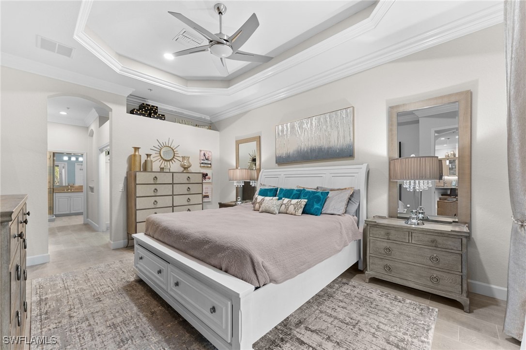 Clemson St, Naples, FL 34104
