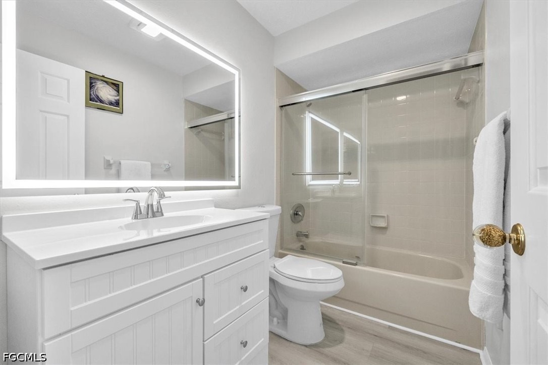 10th Ave, Cape Coral, FL 33904 #1