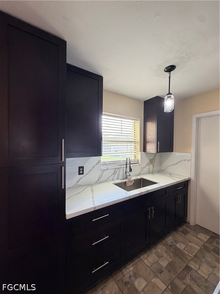 Alverdez Ave, Clewiston, FL 33440