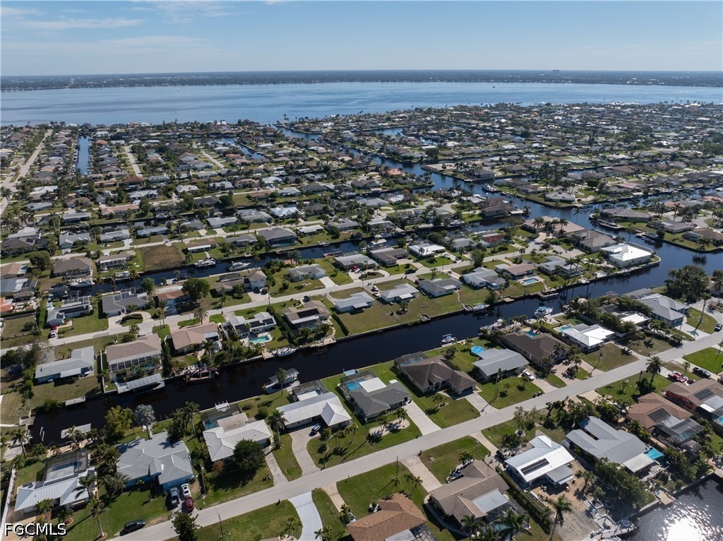 18th Ave, Cape Coral, FL 33904