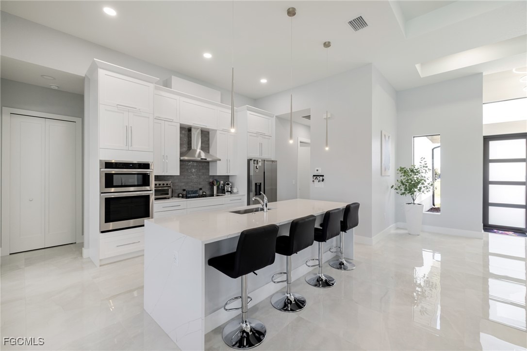21st Ave, Cape Coral, FL 33914