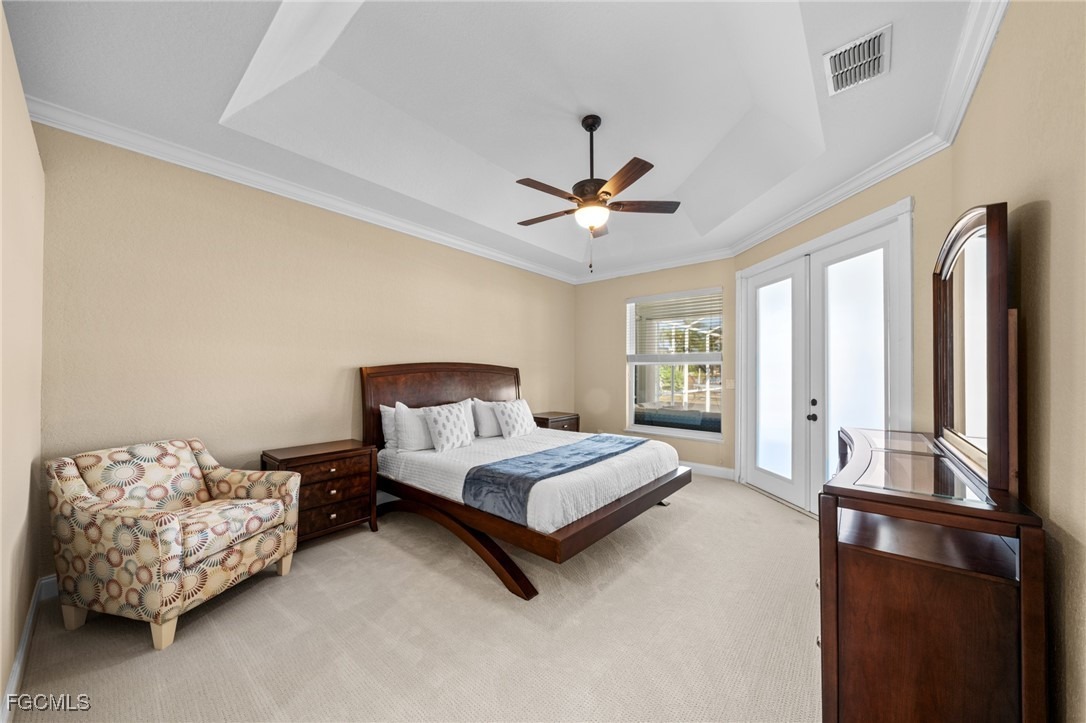 10th Ave, Cape Coral, FL 33914