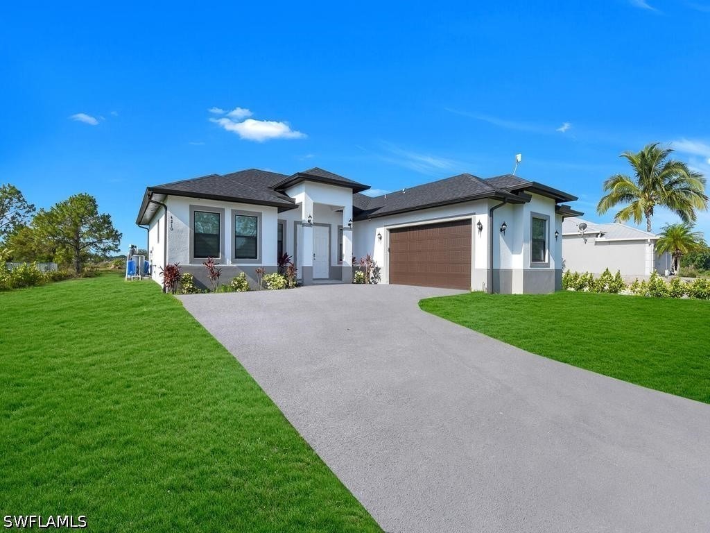 58th Ave, Naples, FL 34120
