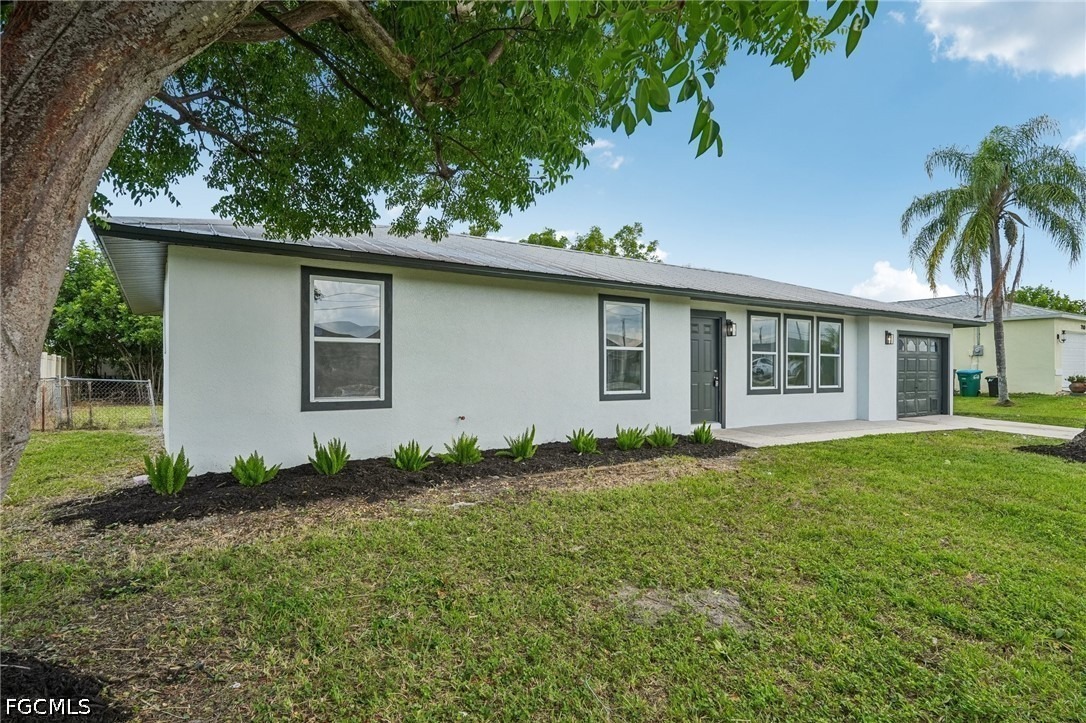 31st St, Cape Coral, FL 33914