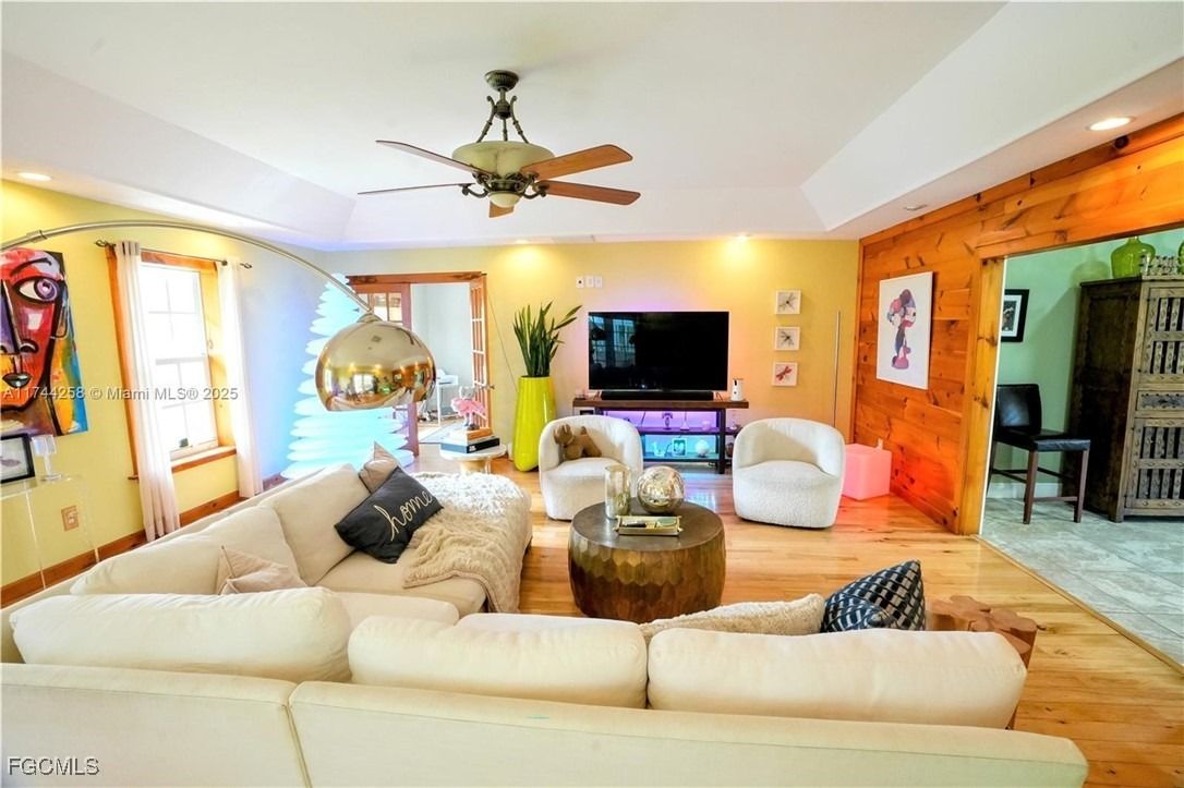 8th Ter, Cape Coral, FL 33990 #1