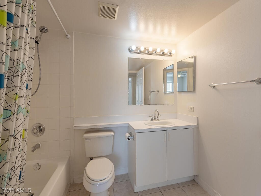 Colonnades Ct, Bonita Springs, FL 34135