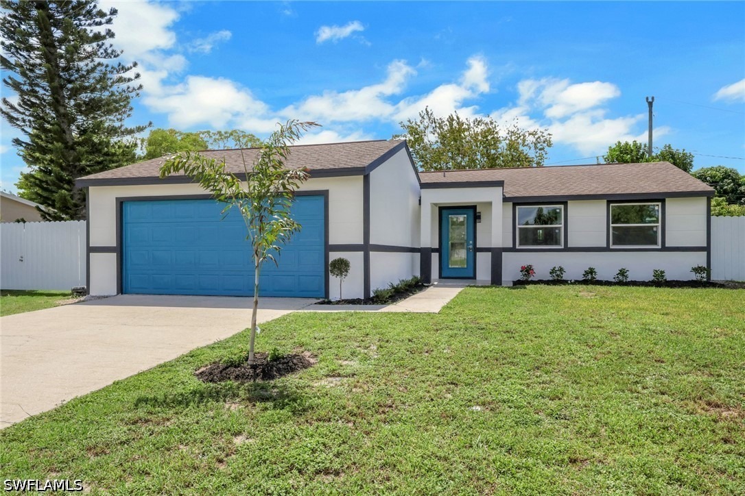 52nd Ln, Naples, FL 34116