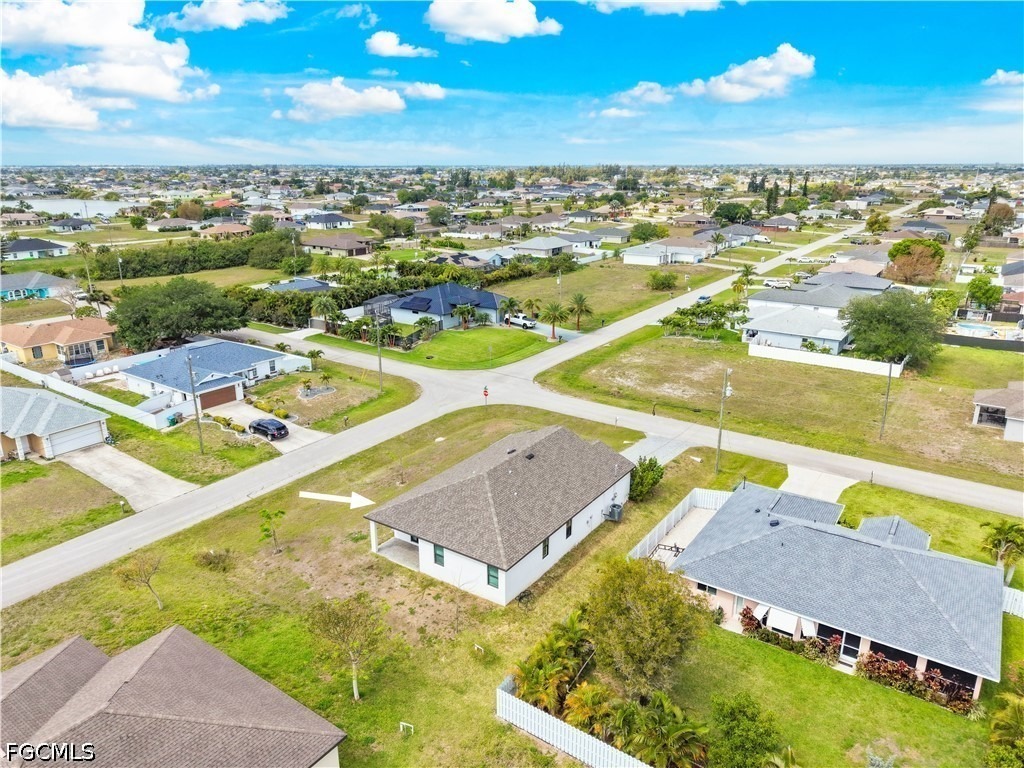 4th Ave, Cape Coral, FL 33909